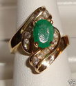 Vintage 14K Yellow Gold Emerald & Diamond Ring (7)