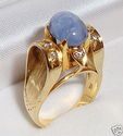 Vintage 18K Gold Blue Star Sapphire & Diamond Ring