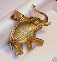 Vintage 10K Yellow Gold Elephant Brooch/Pendant   