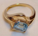 Vintage 14K Yellow Gold Topaz Ring (7½) 