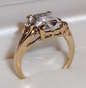 Vintage 10K Yellow Gold Clear Goshenite (Beryl) Ri