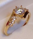 Vintage DQ 14K Yellow Gold Cubic Zirconia Ring (9)