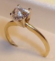 Vintage 14K Yellow Gold Heart Cubic Zirconia Ring 