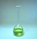 Volumetric Flask Class A 500 mL w/plastic stopper 