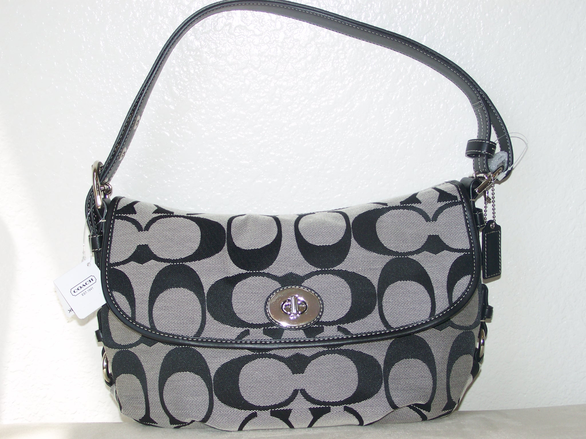 StyleValue : COACH 24CM Signature Flap Duffle Handbag F15171 NWT