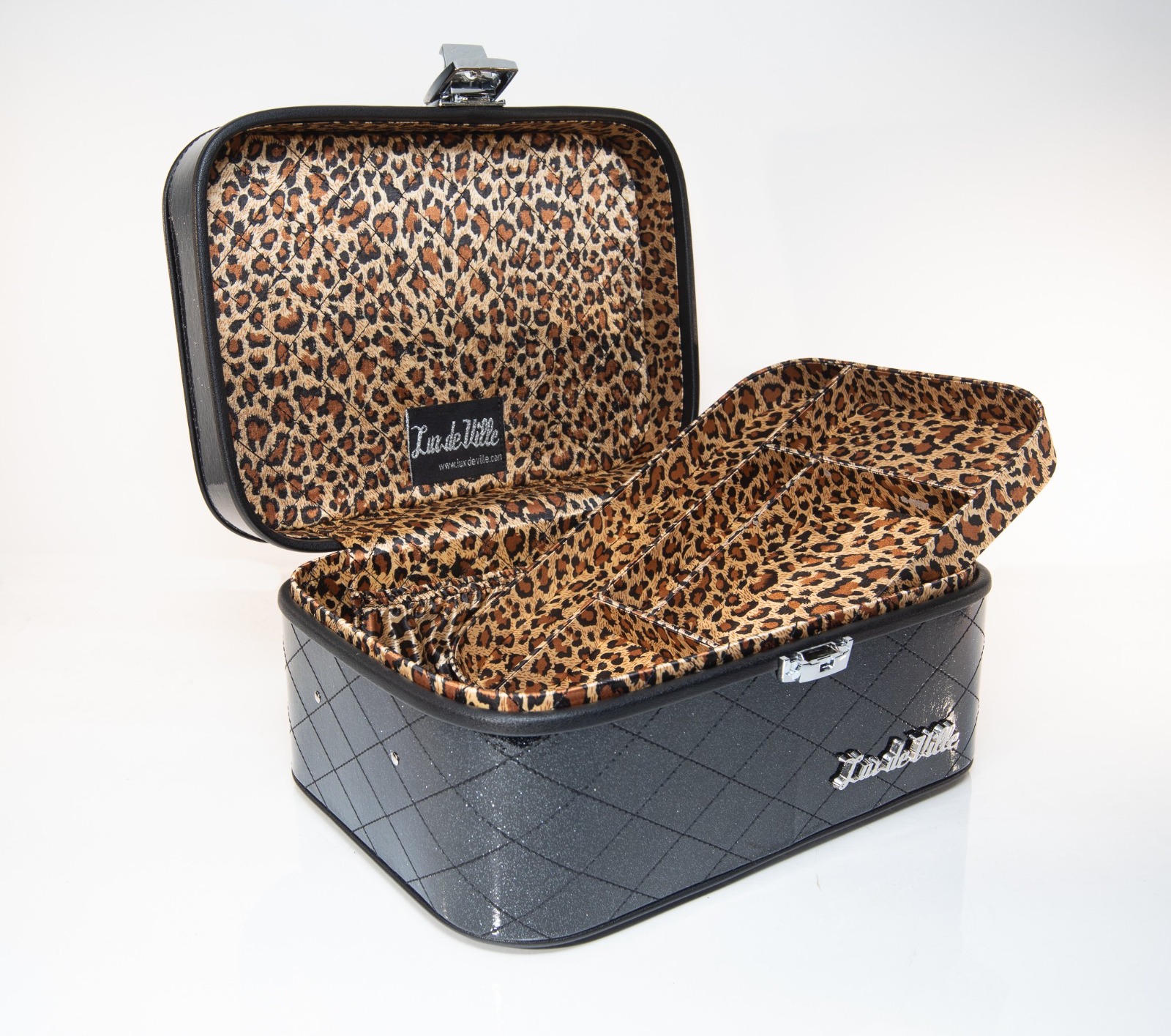 lux de ville vanity case