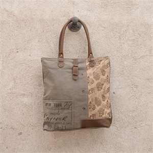 chloe and lex bags