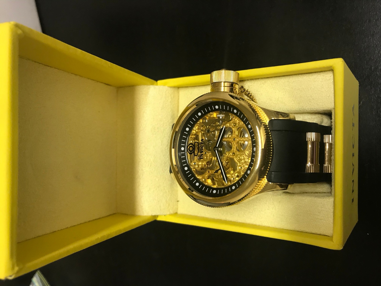 invicta 50 watch case