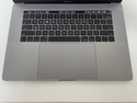 Apple MacBook Pro MPTT2LL/A 15.4" i7-7920HQ Radeon