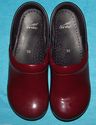 Girl's Burgundy Dansko Clogs Size 32 / US 1.5-2 Re