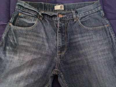 smcurtis906 : Oleg Cassini Mens Jeans W34 L30 BOOT CUT