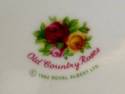 Royal Albert OLD COUNTRY ROSES 12" Covered Jar/Vas