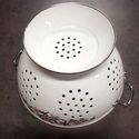 Portmeirion 5 Qt Colander Botanical Enamel on Stee