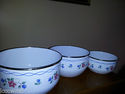 Set of Three Retro Enamelware Nesting Bowls-1950,1