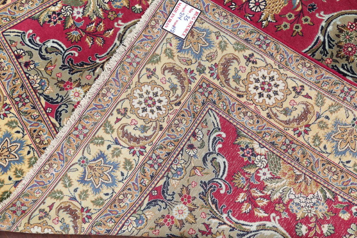 Breathtaking Vintage Wool/Silk Floral Oriental Area Rug Hand Knotted