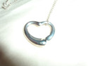 TIFFANY & Co Peretti Open Heart Pendant Chain Neck