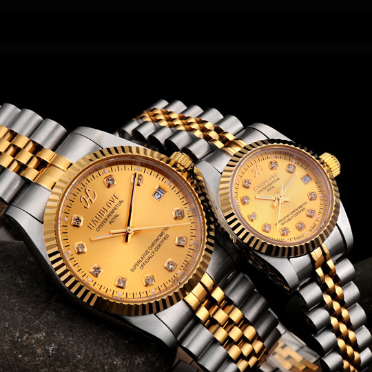 HANDLOVE Dial Quartz Watch Waterproof Swiss Authen