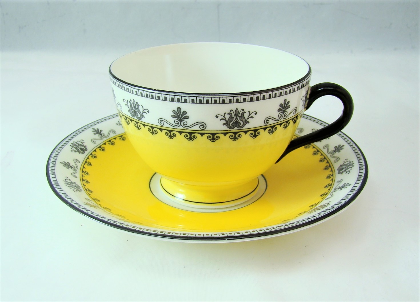 Buy Aynsley 3268 (Art Deco Yellow/Black/White) Cup & Saucer Set(s)