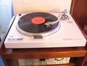 KENWOOD TURNTABLE MODEL KD-650 IN EXCELLENT CONDIT