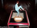 STEVE CARLTON  SIGNED GARTLAN FIGURINE JSA PSA DNA