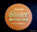 Shiner Hefeweizen It`s Good! Spoetzl Brewery, Shin