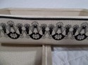 Hand Decorated Porcelain Trinket Box Made in China