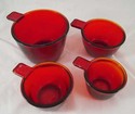 ROYAL RED  4-PIECE MEASURING CUP SET 