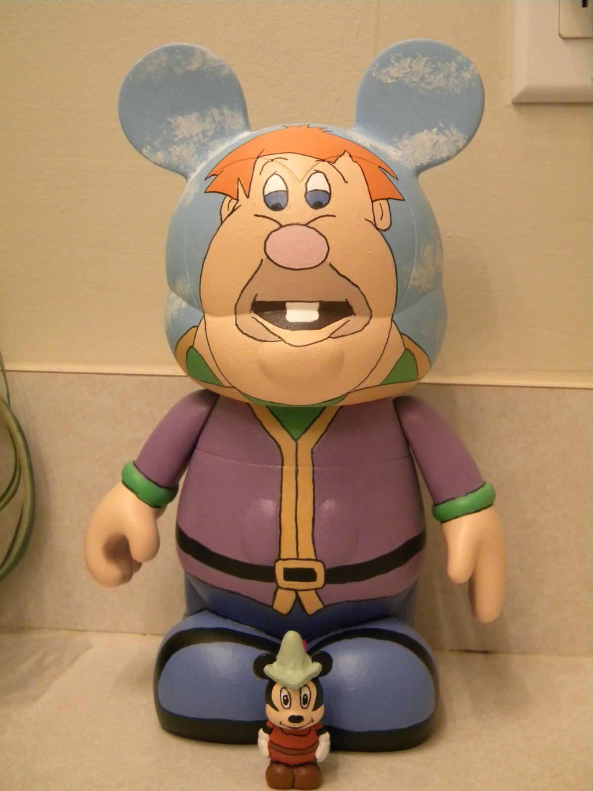 willie the giant plush