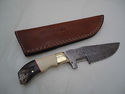 Pioneer Hand Made Damascus Steel Hunting Knife New