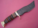 Pioneer Custom Made Damascus Steel Hunting Knife N