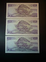 Iceland UNC 25 kronur P#43 1961, 3 notes and seria