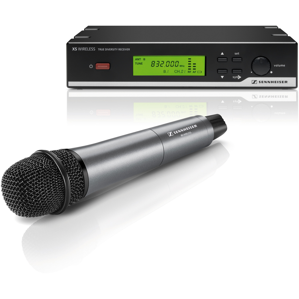 Sennheiser XSW 35A XS Wireless Vocal Set SKM 35 Transmitter and EM