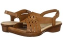 Clarks Women's Loomis Cassey Sandal, tan Leather, 