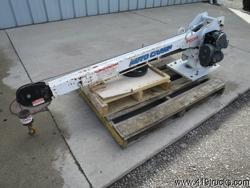 AUTO CRANE MODEL - 2003 CRANE UTILITY SERVICE BOOM ARM 2000# LB ...