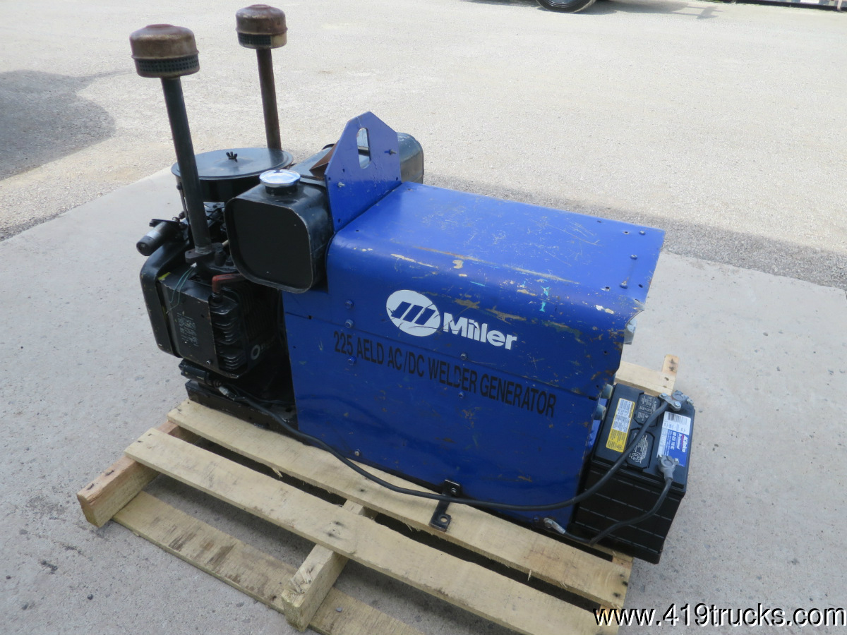 Miller Aead200LE Gas Welder / Generator , kenlugibihlauto