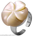 NATURAL WHITE FLOWER MOTHER OF PEARL RING IN 925 S