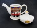 English WADE teapot- London Life Guards MIB,with B