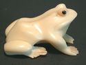 Japanese  netsuke-White FROG Squats