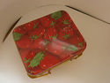 Strawberry Shortcake Metal Tin w/ lid & handles Ch