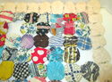 180 Antique Yo Yo Feedsack Fabric Quilt Pieces Vin