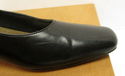 Womens Life Stride Shoes Size 7.5 Black Classic Pu