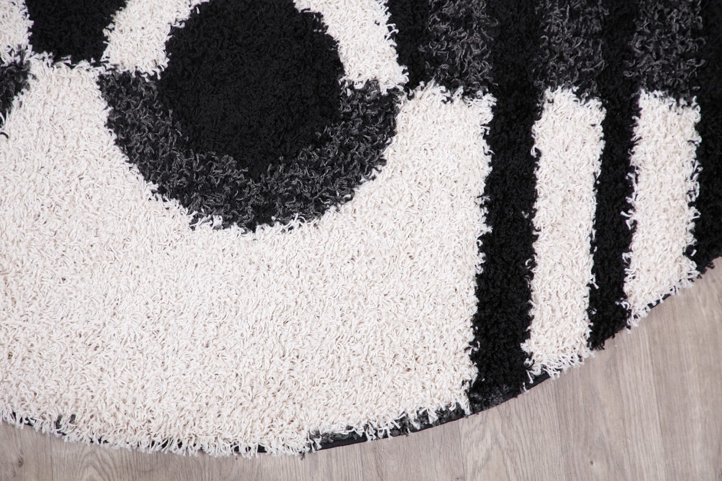 Oriental Geometric Panel Area Rug Shaggy BlackWhite Carpet 5x7 & 6x6