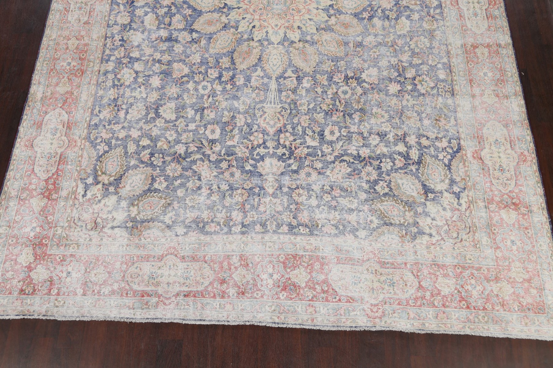 Antique Muted Distressed Traditional Area Rug Evenly Low Pile Hand