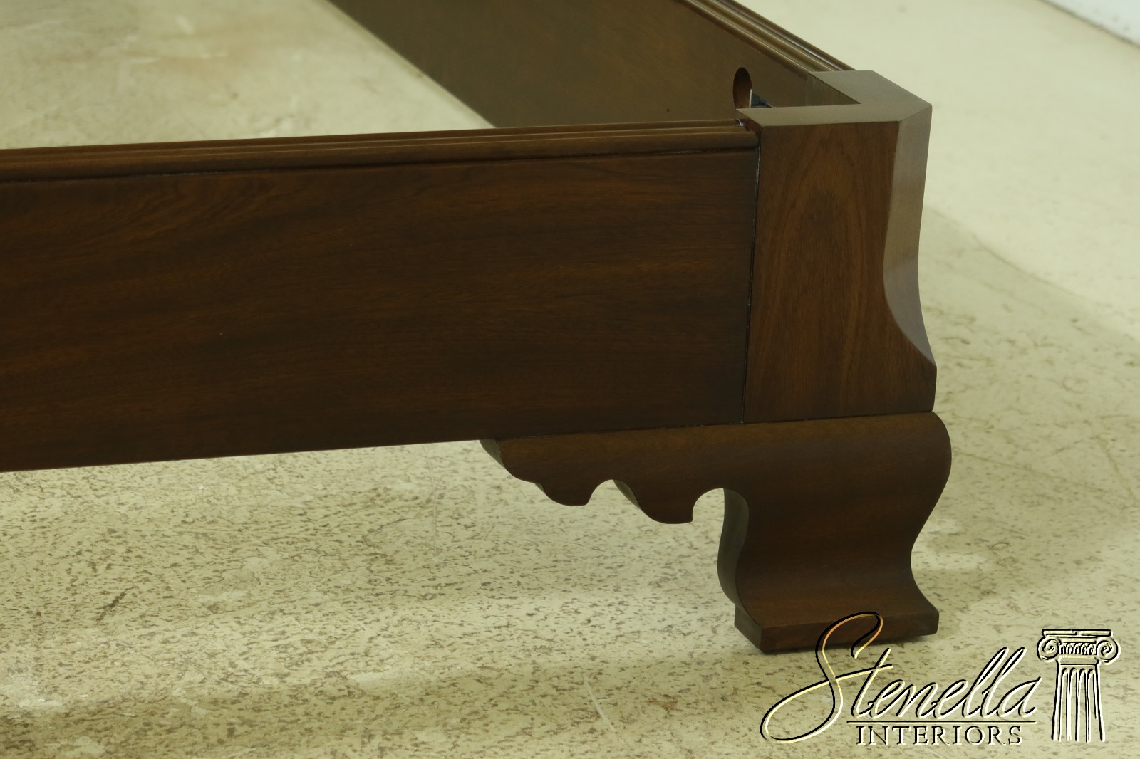 51856EC: HENKEL HARRIS 179 EB Queen Size Mahogany Bed ~ NEW | eBay