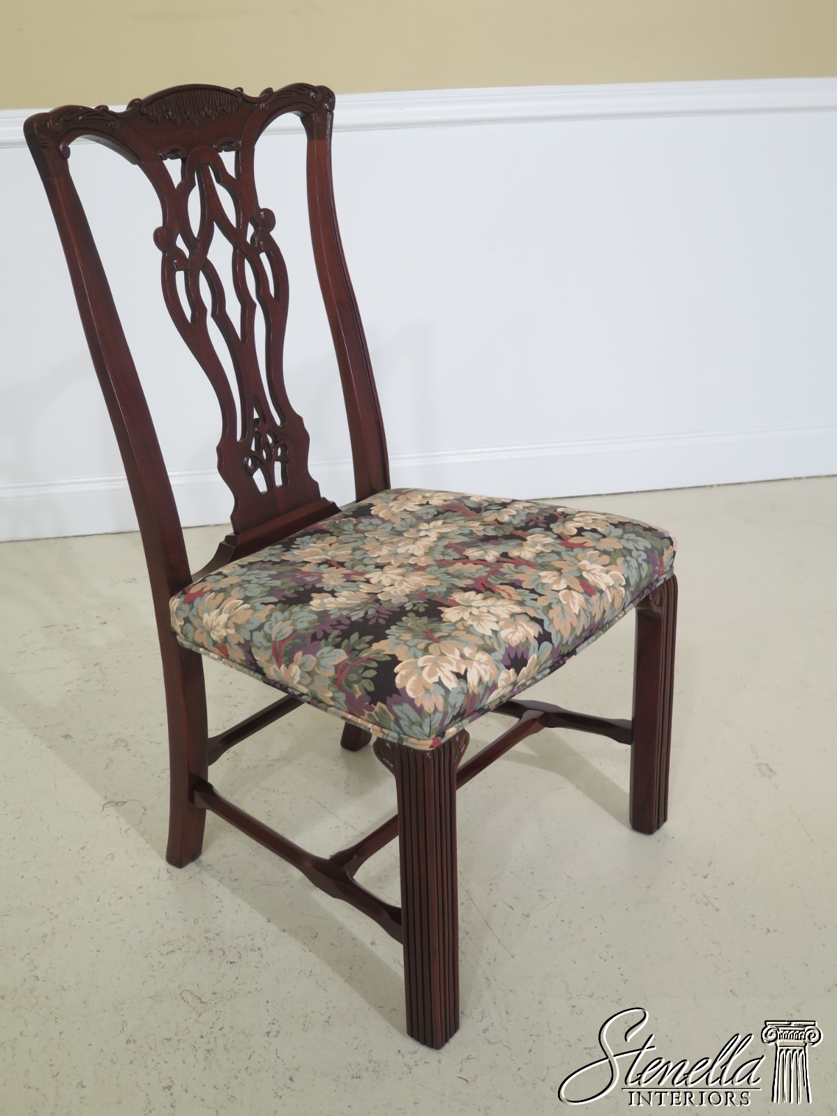L48886EC: Set Of 8 BAKER Chippendale Mahogany Dining Room ...
