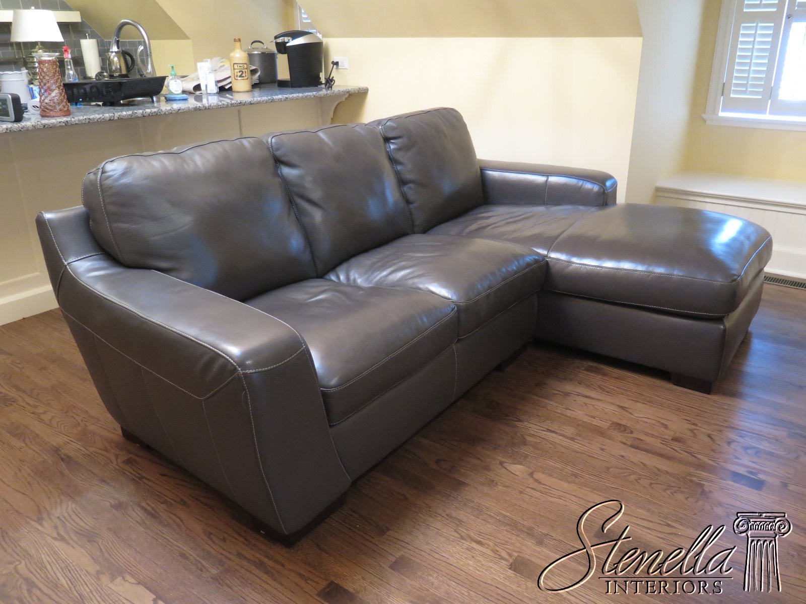 stitched leather sofa set