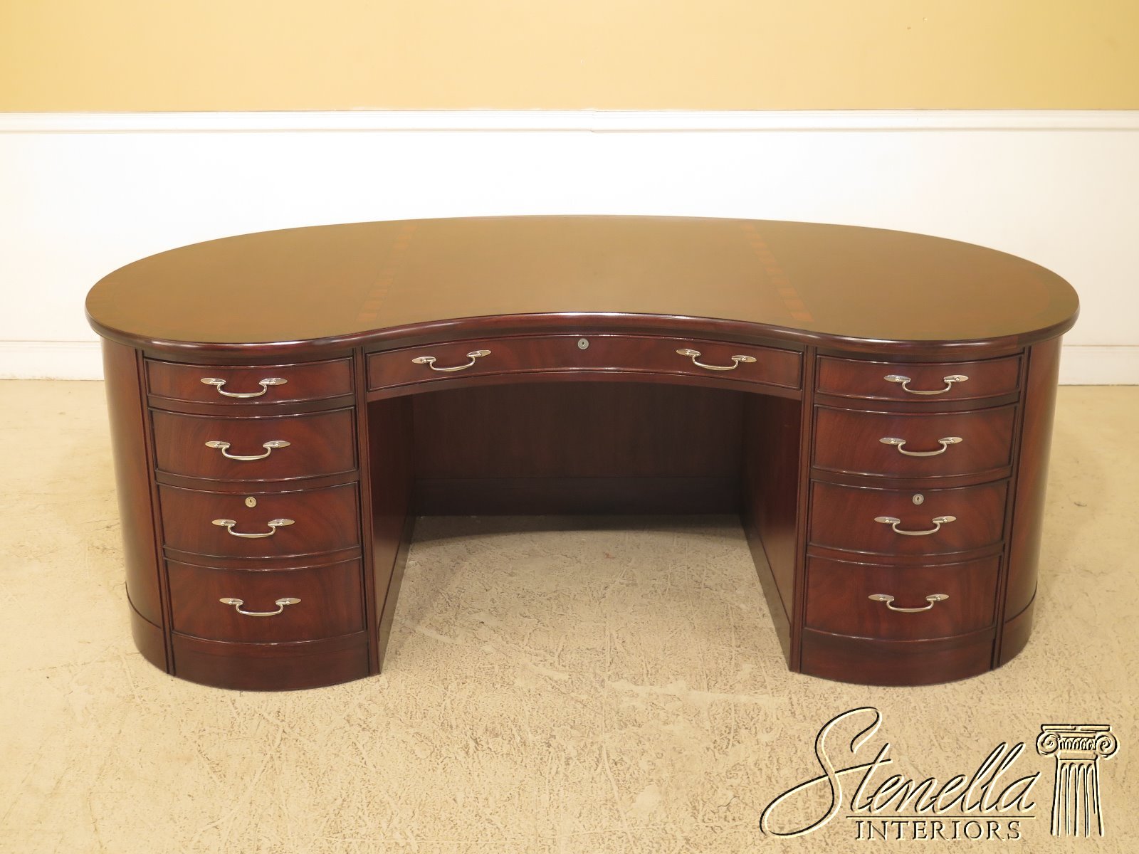 47592ec Henkel Harris Mahogany Large Kidney Shaped Desk Ebay