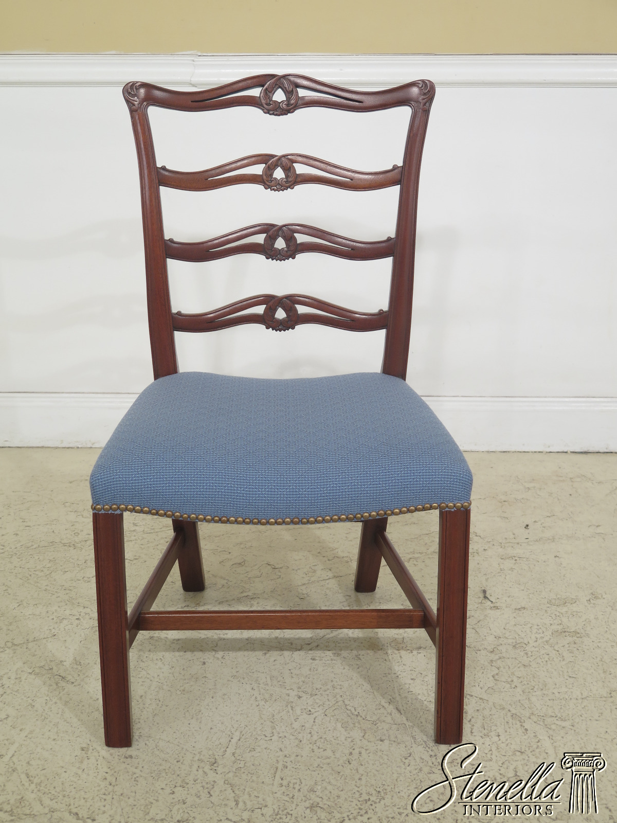 L47539EC Set Of 8 Ribbon Back Chippendale Mahogany Dining Chairs eBay