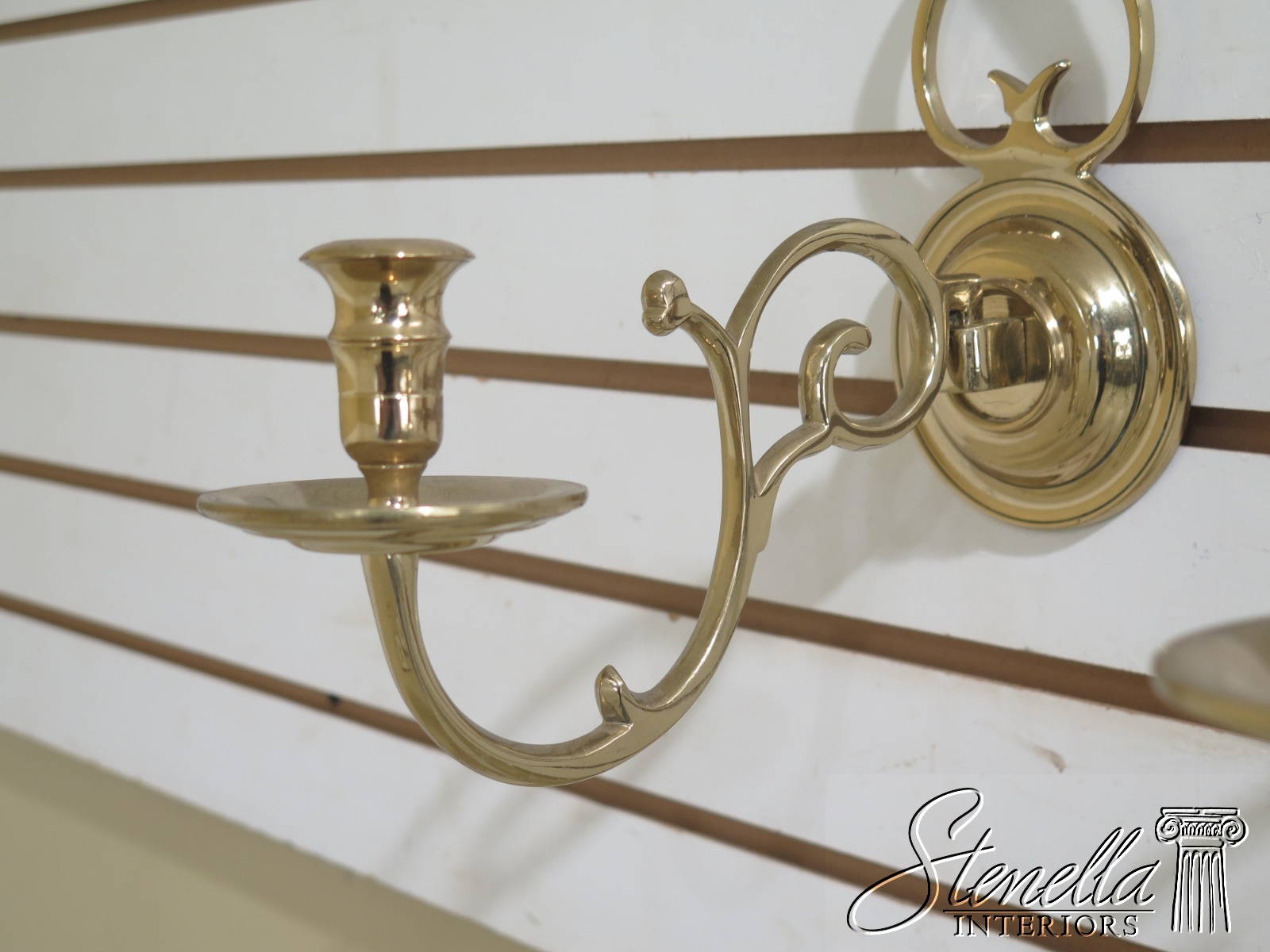 F30822EC Pair VIRGINIA METALCRAFTERS Colonial Williamsburg Brass