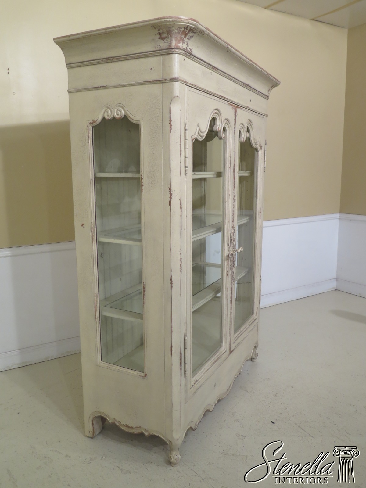 48156EC: HABERSHAM Distressed Painted Finish Curio China ...